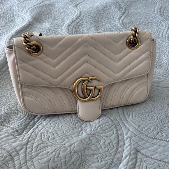 Gucci GG Marmont Small Chain Shoulder Bag Leather Chevron Logo Luxe Neutral Soft - Picture 3 of 15